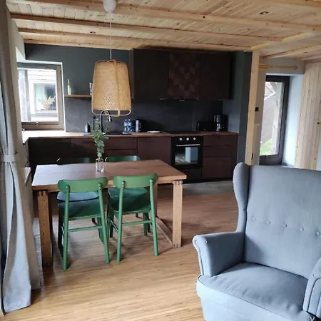 Apartment Lubia Baltic Sea, Garden ,parking ,dog Firendly, In Lubiatowo (Pomerania)