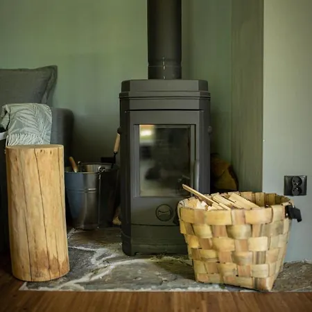 Lubia Baltic Sea, Garden ,parking ,dog Firendly, In *