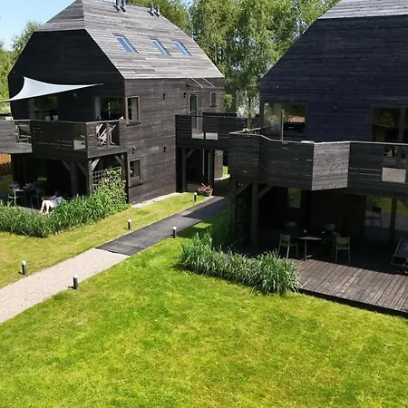 Lubia Baltic Sea, Garden ,parking ,dog Firendly, In 루비아토보