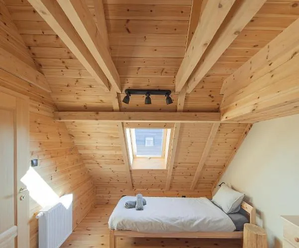 Lubia Baltic Sea, Garden ,parking ,dog Firendly, In