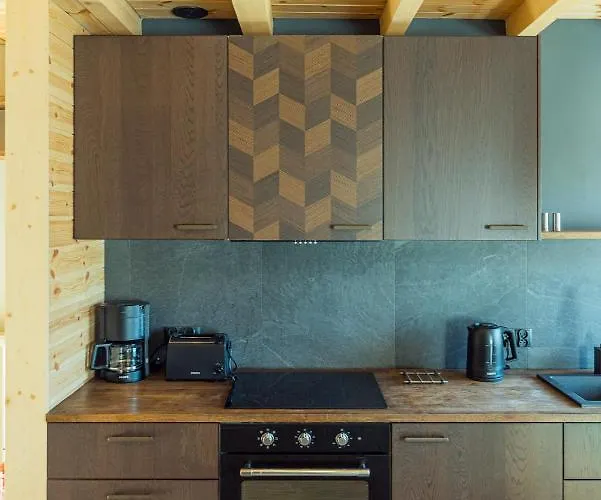 Lubia Baltic Sea, Garden ,parking ,dog Firendly, In Lägenhet