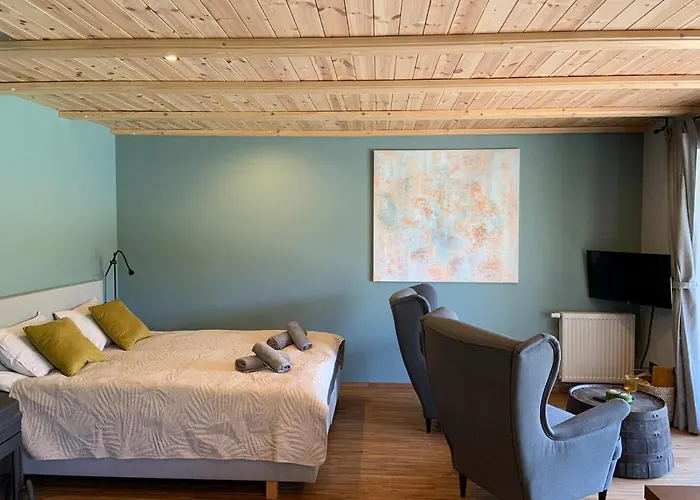 Lubia Baltic Sea, Garden ,parking ,dog Firendly, In