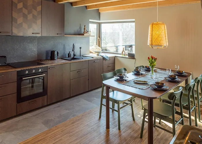 Lubia Baltic Sea, Garden ,parking ,dog Firendly, In Lägenhet