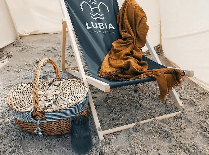 Lubia Baltic Sea, Garden ,parking ,dog Firendly, In *